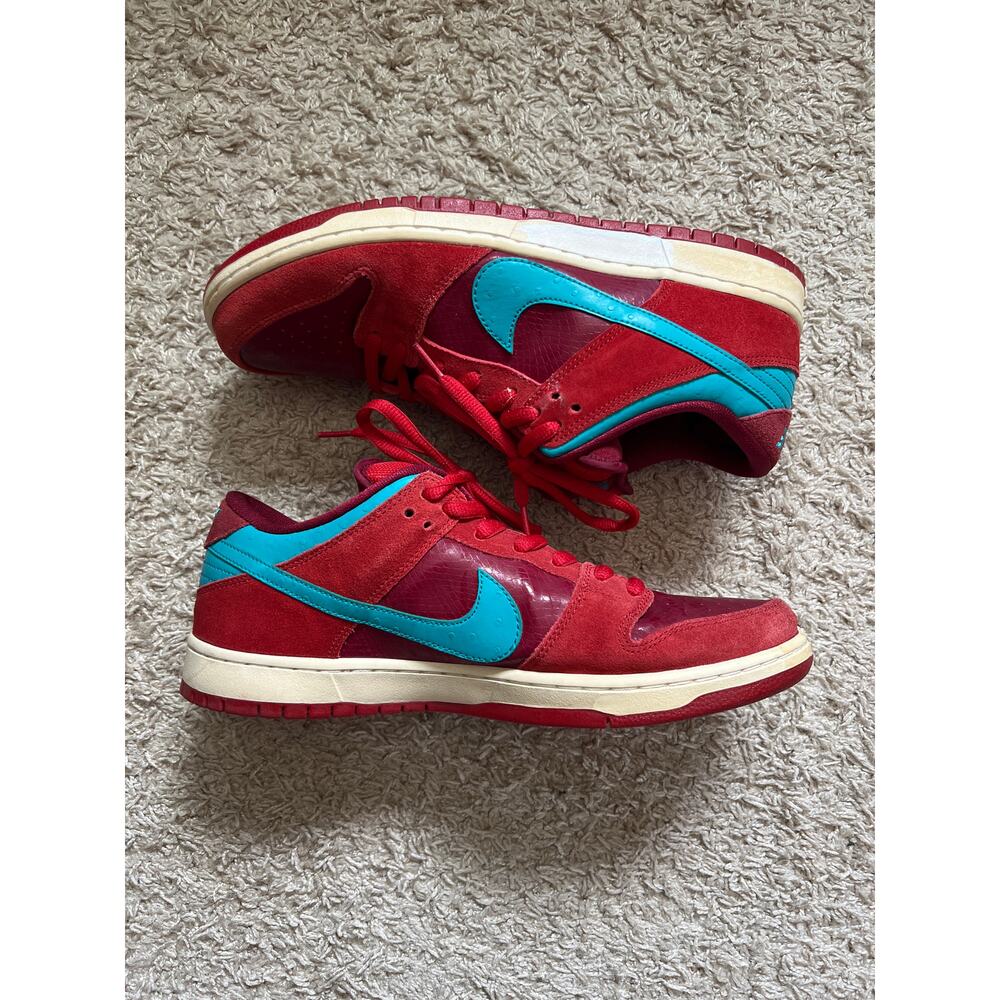 Nike Dunk Low Pro SB Brickhouse Turbo Green Size 12 US Men’s